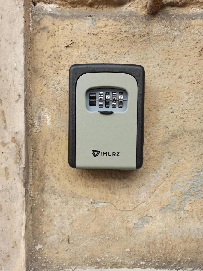Tarumbo Intero 120 Mq Naples