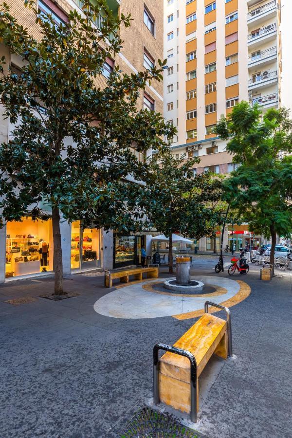 Apartment Stylish At Piazza Municipio By Wonderful Italy Naples