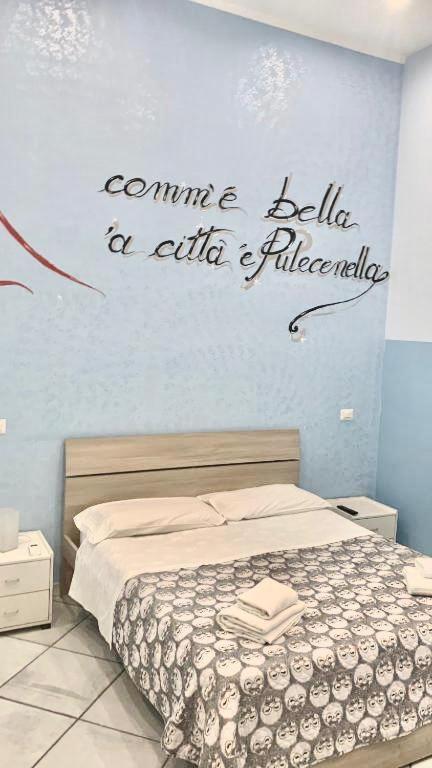 Re Ferdinando * Naples