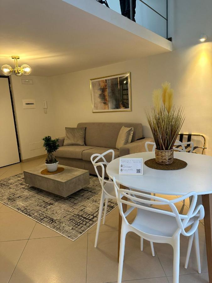 Palazzorefici Aparthotel Naples