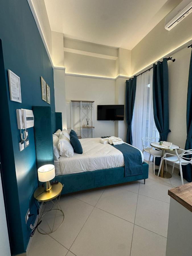 Palazzorefici Aparthotel Naples