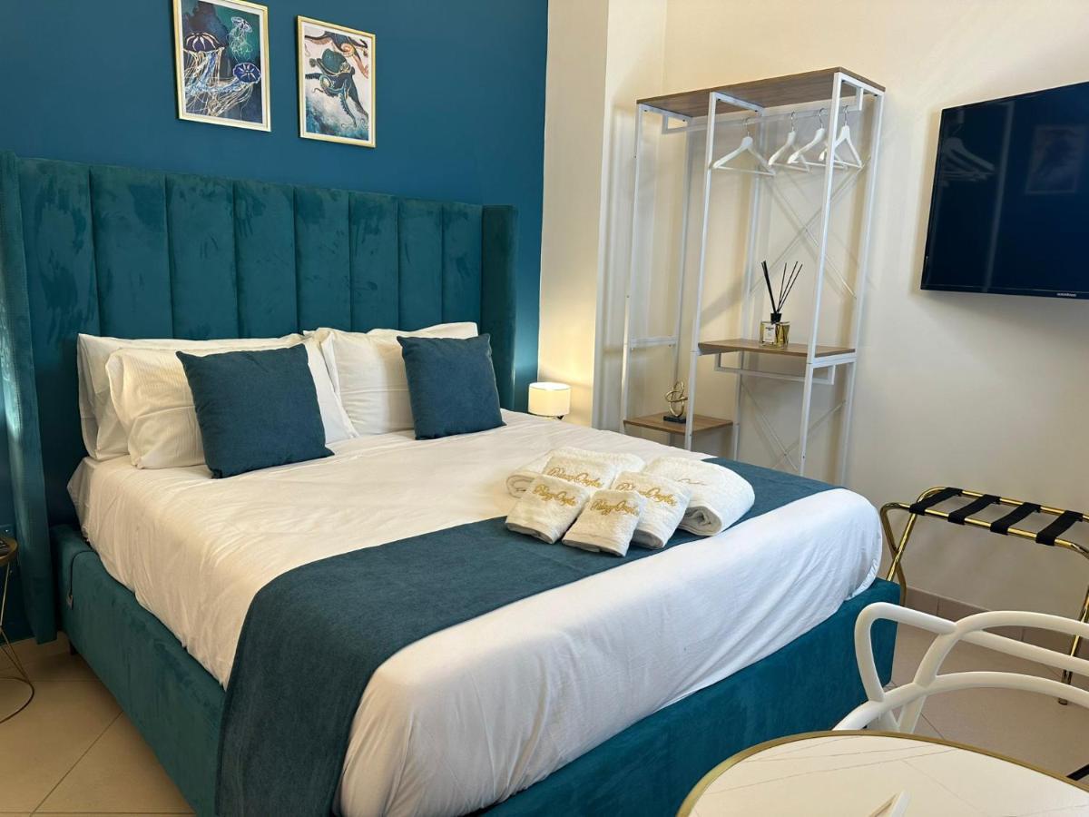 Aparthotel Palazzorefici Naples