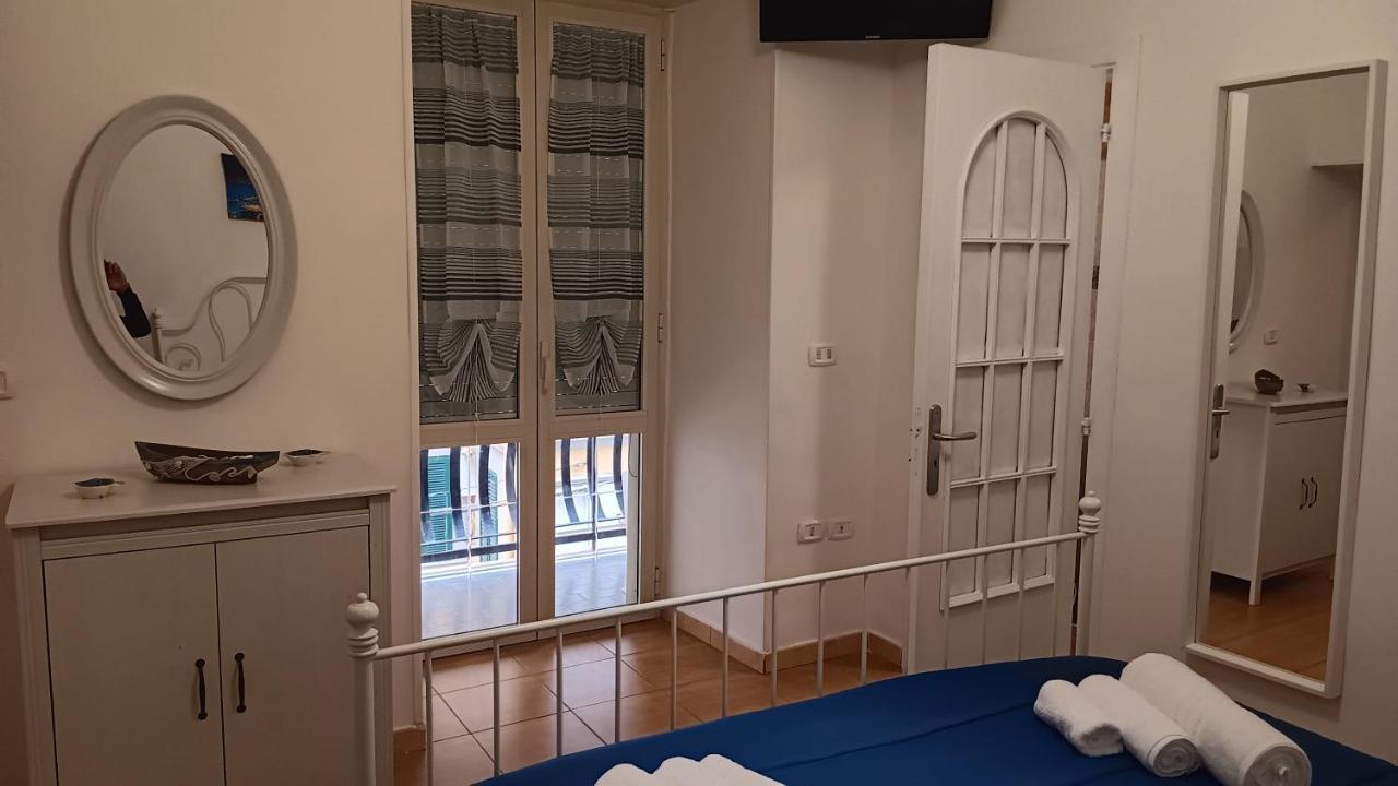 Dimora Danicla Apartment Naples