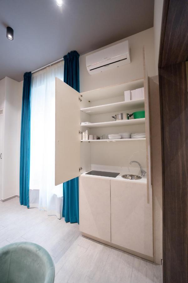 Piezz' E Sole Guest house Naples