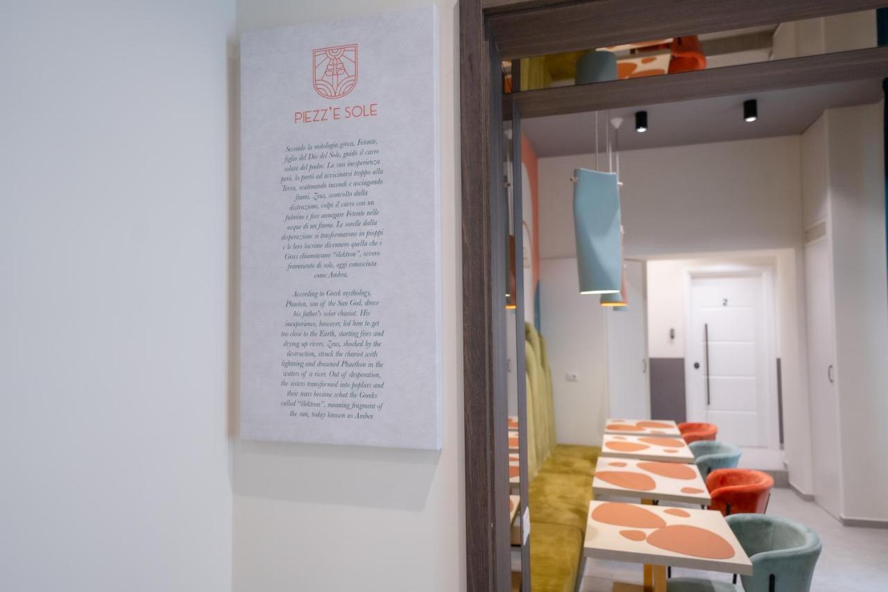Piezz' E Sole Guest house Naples