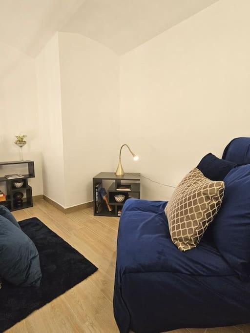 Apartment Daymoon House Vanvitelli, Naples