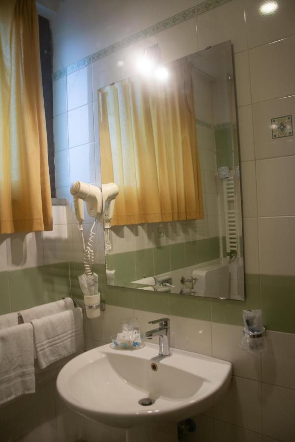 Hotel Capodichino International 4*