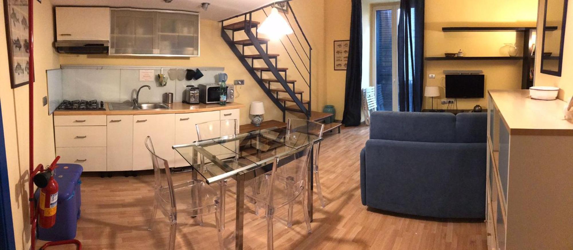 Guide Tour Apartment Naples