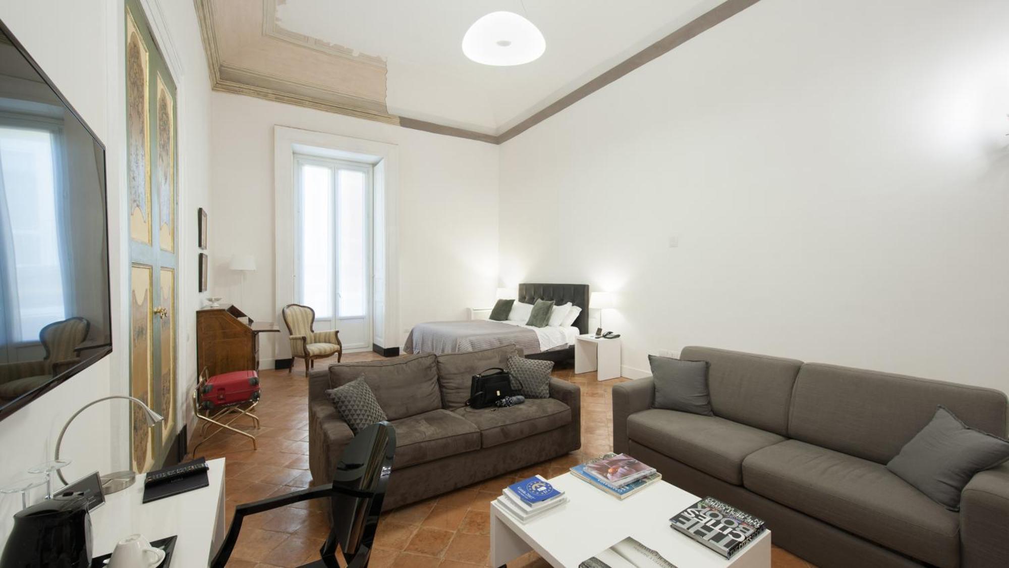 Santa Chiara Boutique Naples