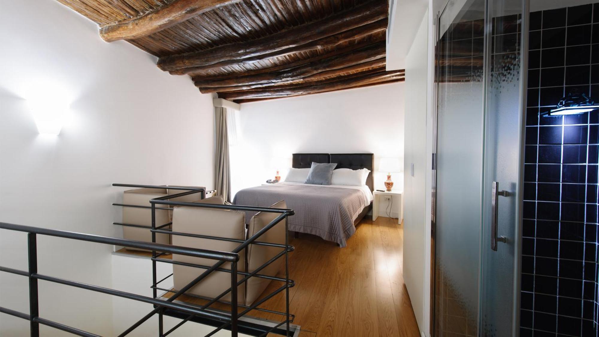 Santa Chiara Boutique 4* Naples