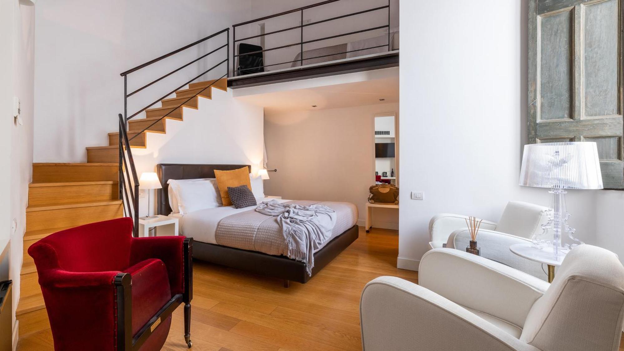 Santa Chiara Boutique 4*