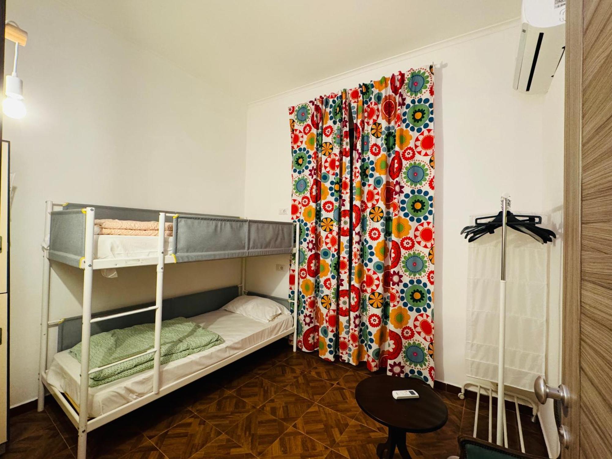 Mancini Hostel *