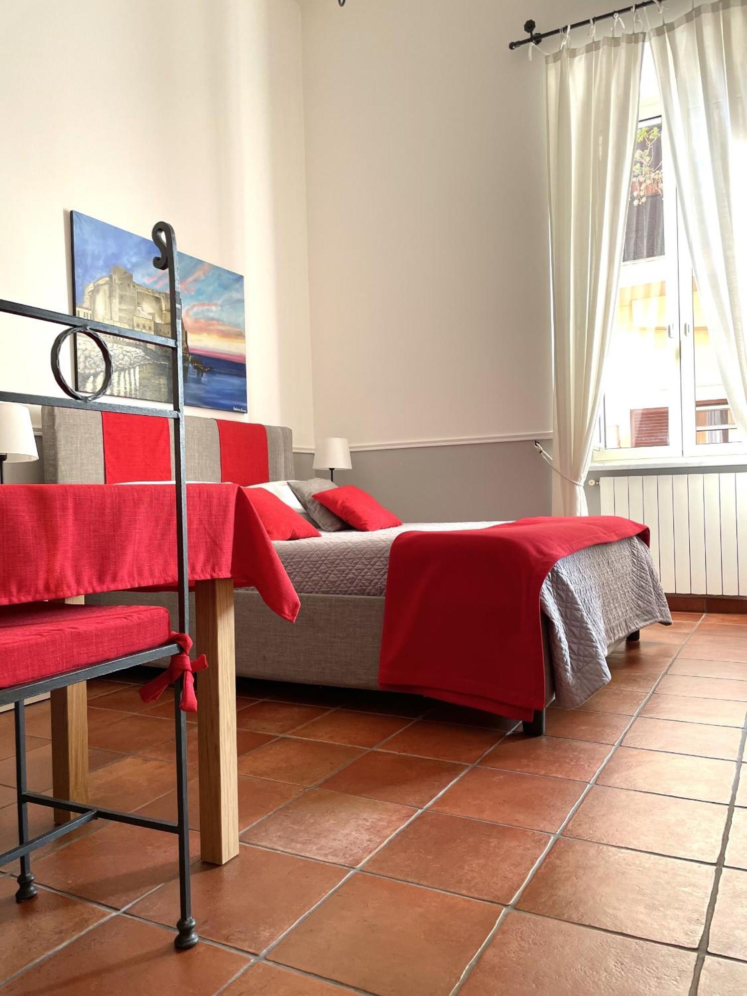 Residenza Chiaia * Naples