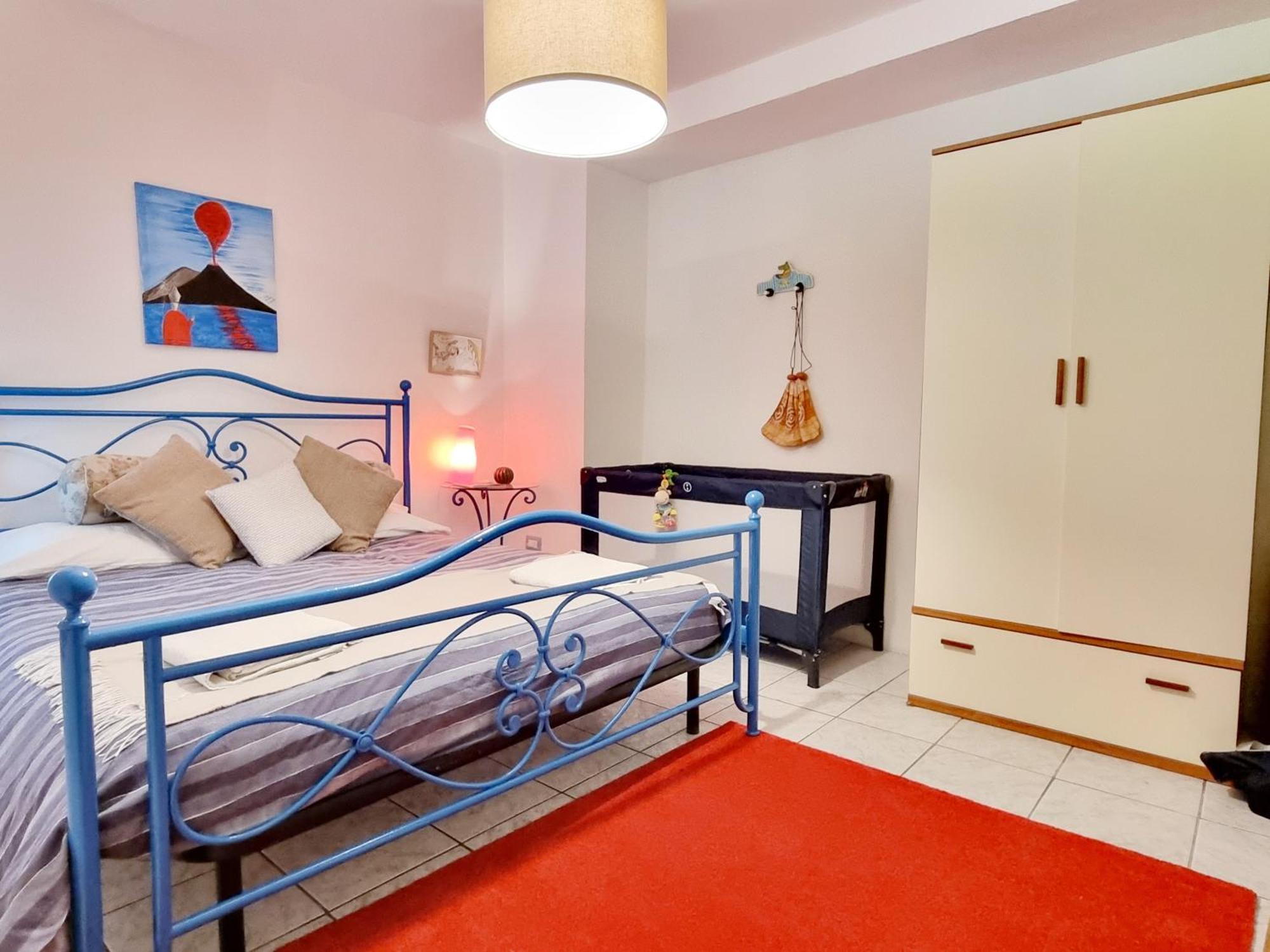 Apartment La Casa Di Domi Naples