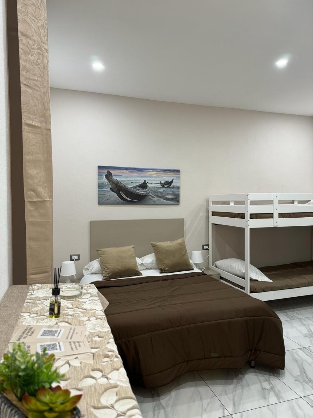 Toledo Terminal Center Apartment *