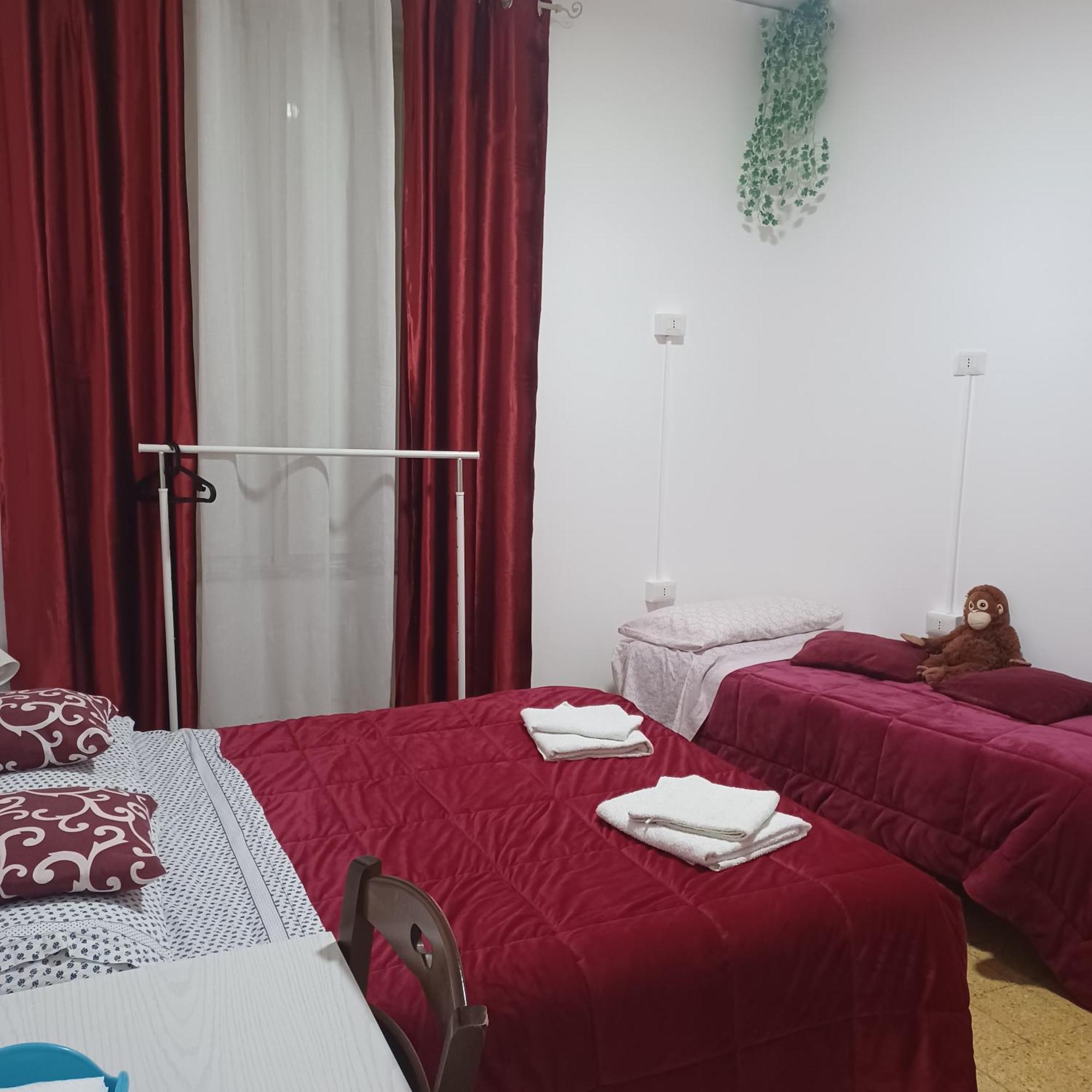 Bed & Breakfast B&B Appartamenti Napoli Naples