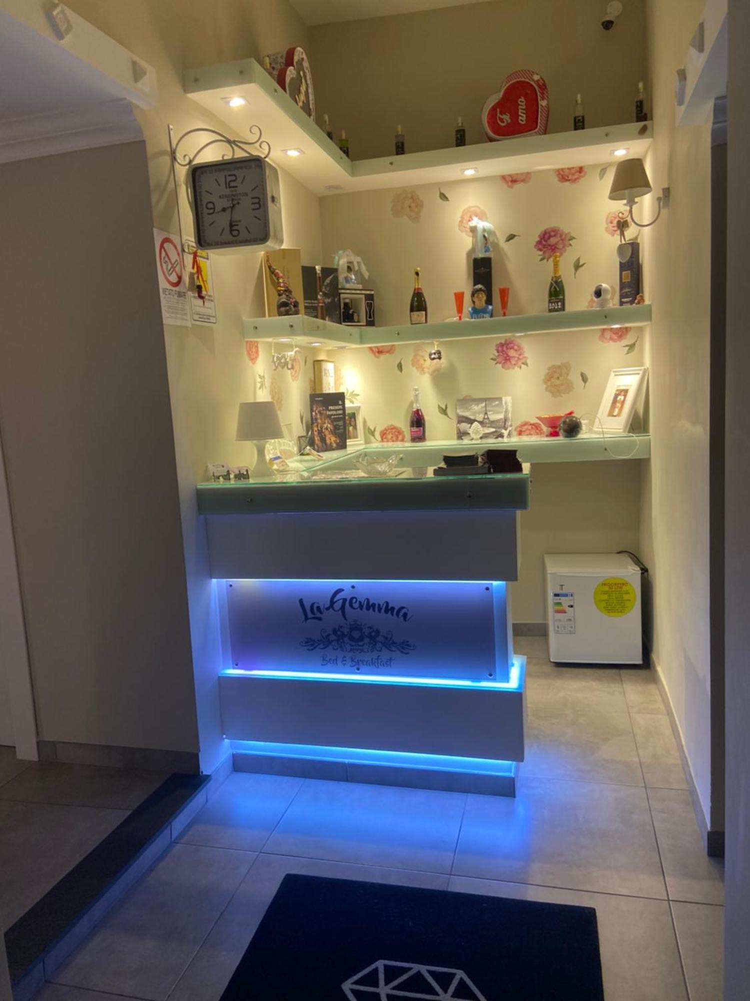 Beb La Gemma Bed & Breakfast Naples