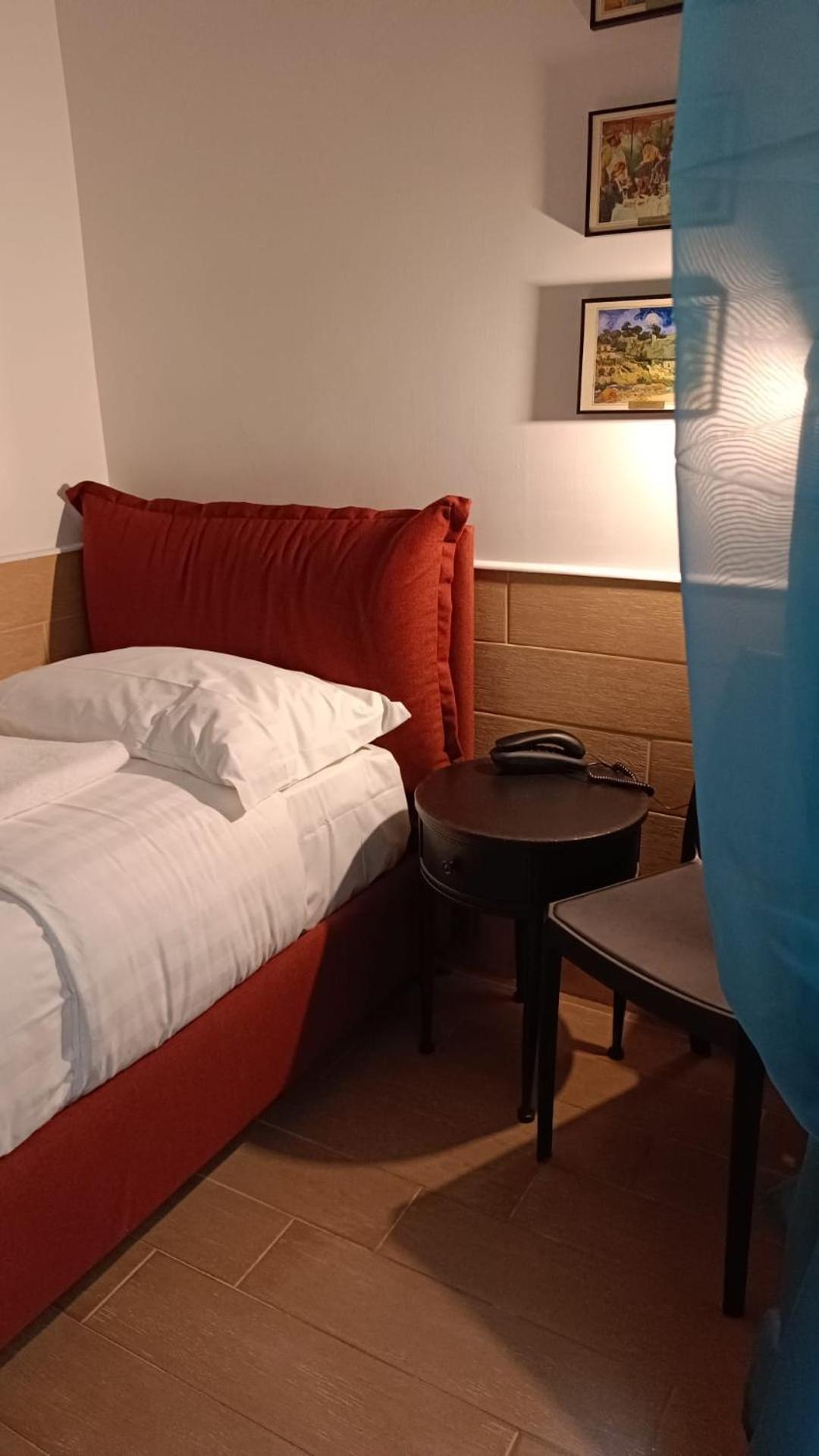 H22 Hotel