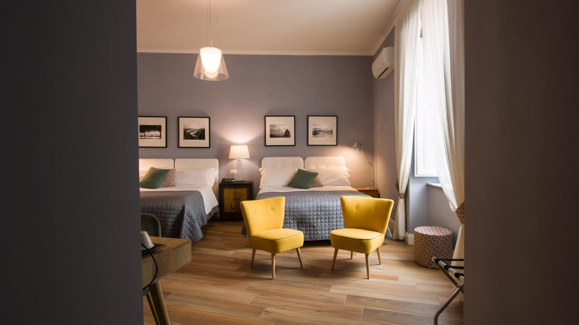 Santa Chiara Boutique 4*