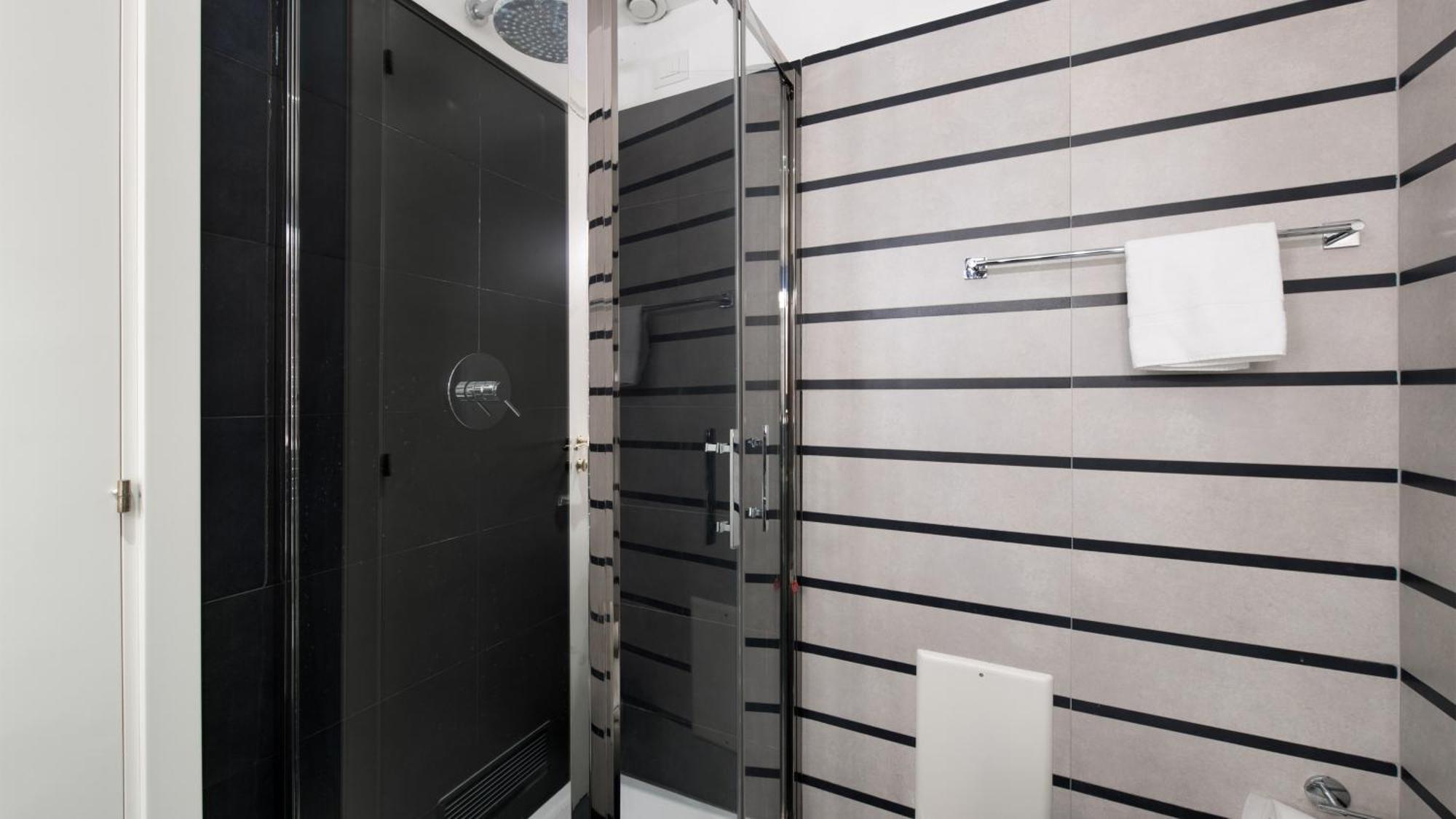 Santa Chiara Boutique Hotel 4*