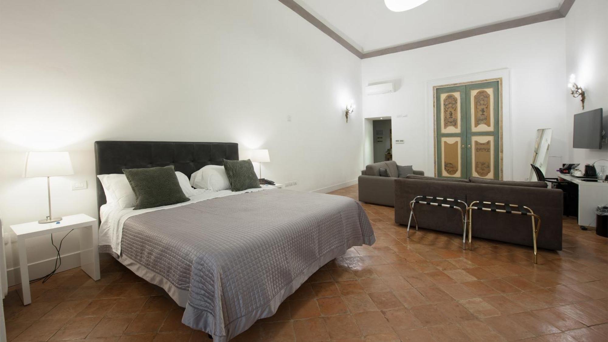 Santa Chiara Boutique Hotel