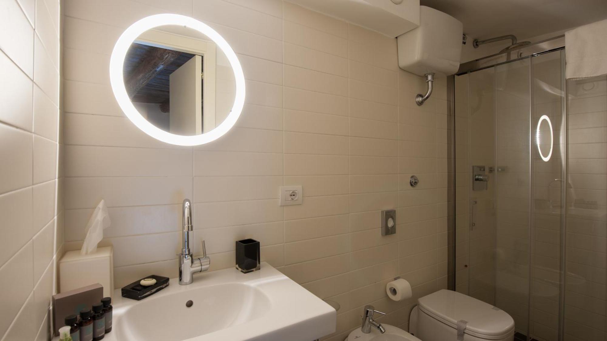 Santa Chiara Boutique Hotel 4*