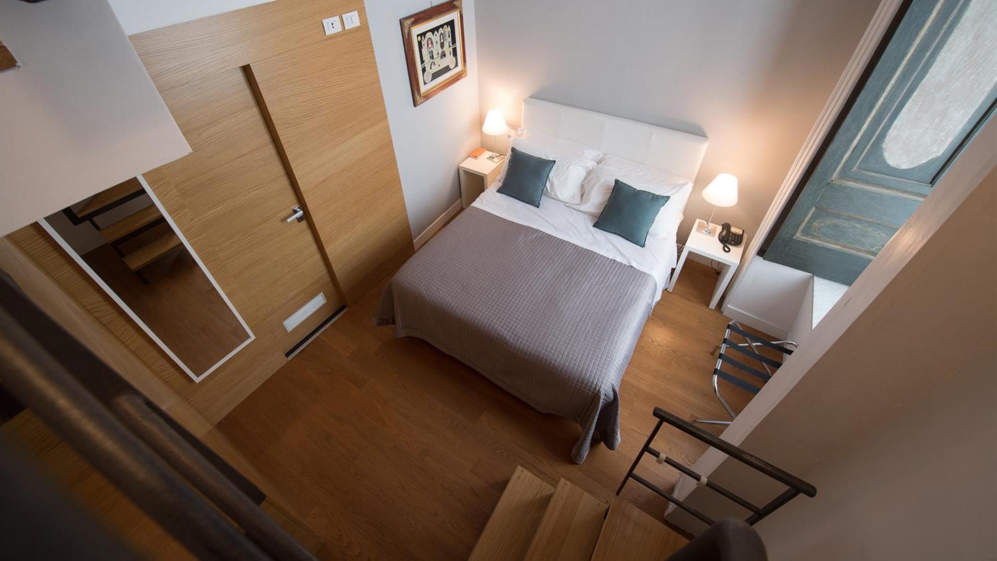 Hotel Santa Chiara Boutique 4*