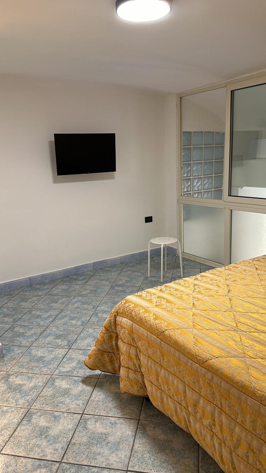 La Scalinata Di Chiaia 3*
