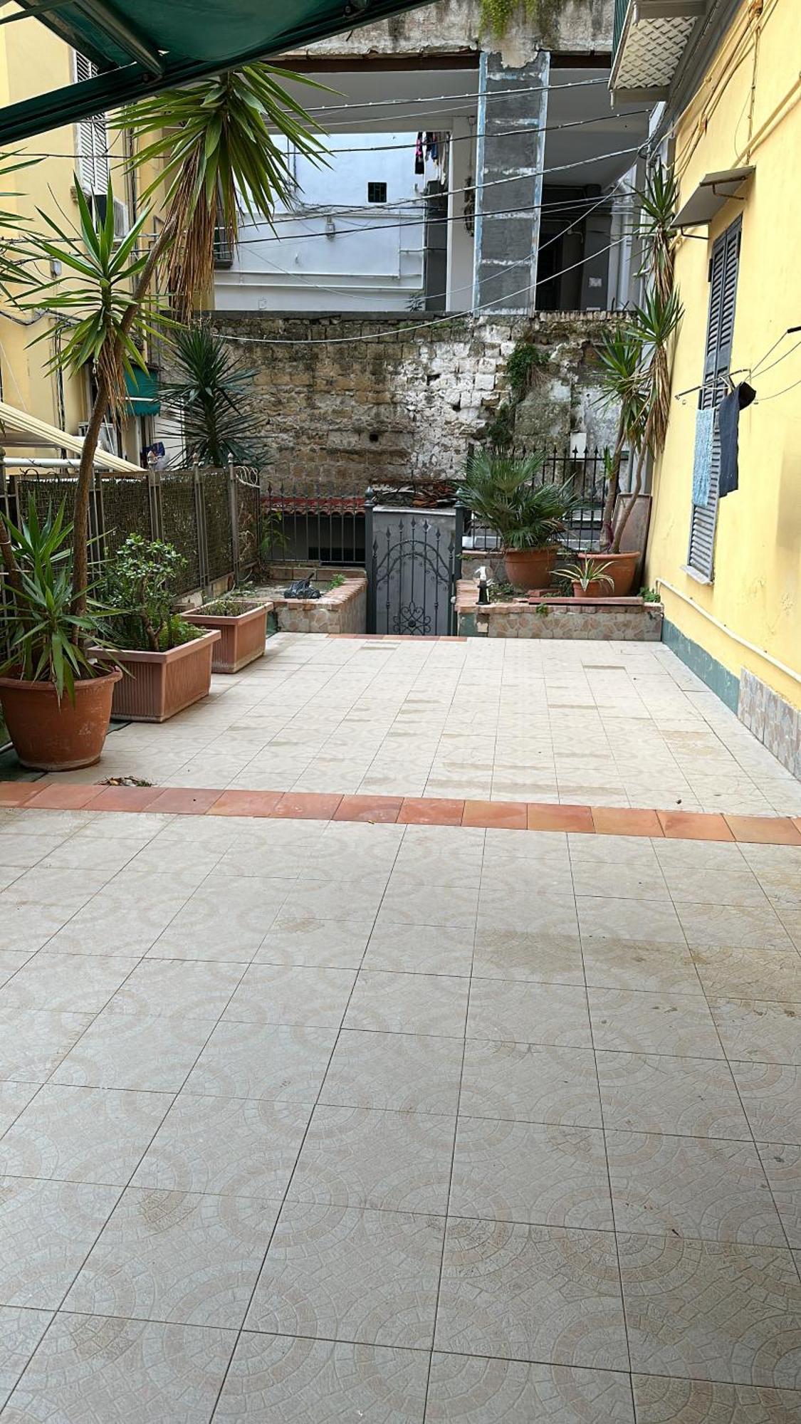 Bed & Breakfast La Scalinata Di Chiaia Naples
