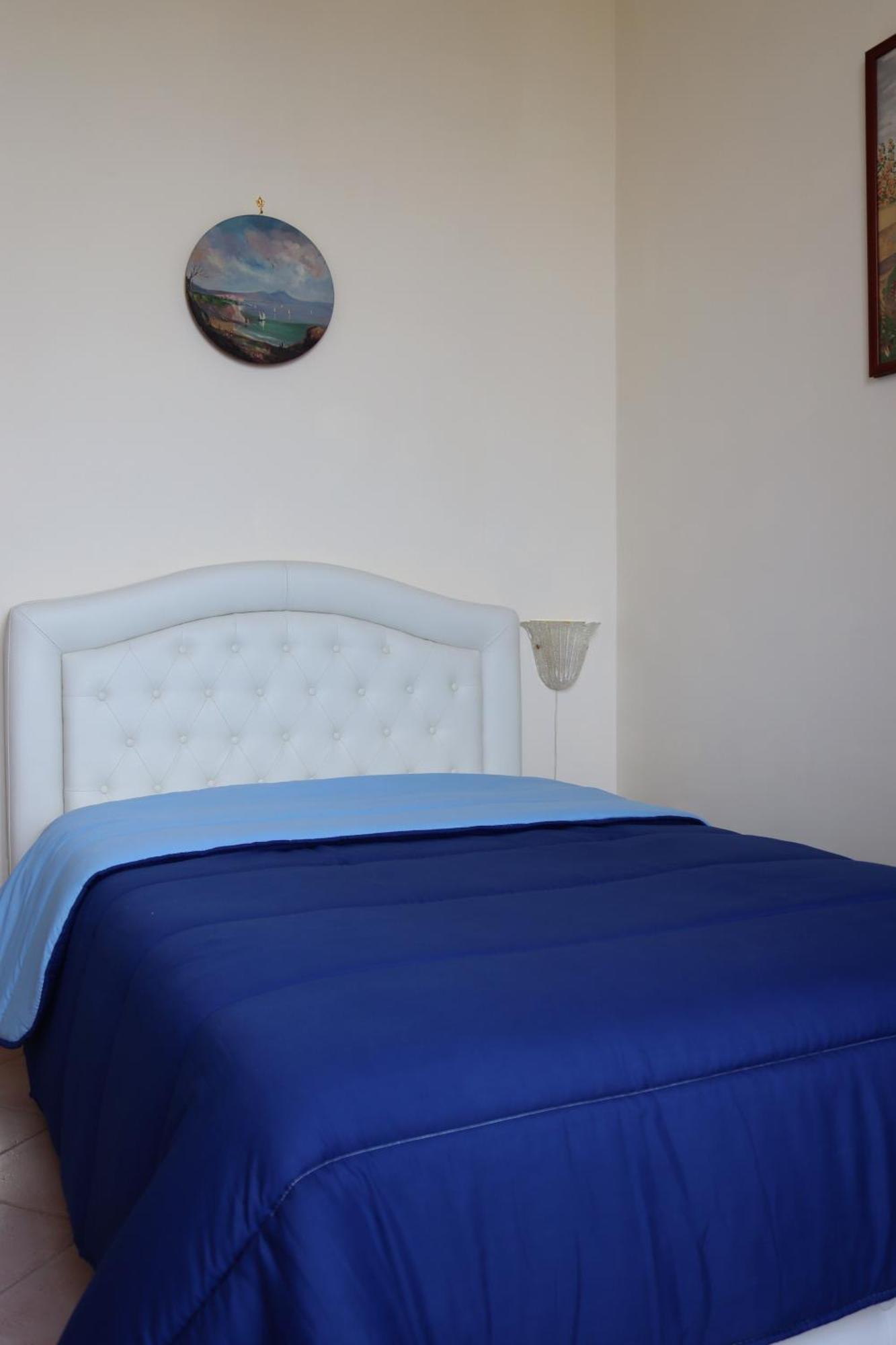 Apartment Domus Marisa A Posillipo *