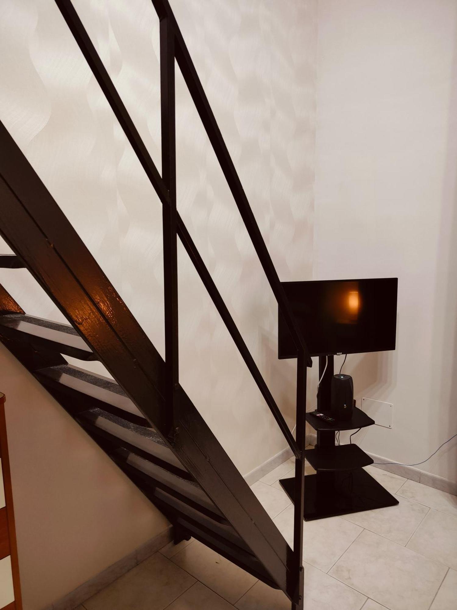 Apartment Giovy's House - Centro Naples