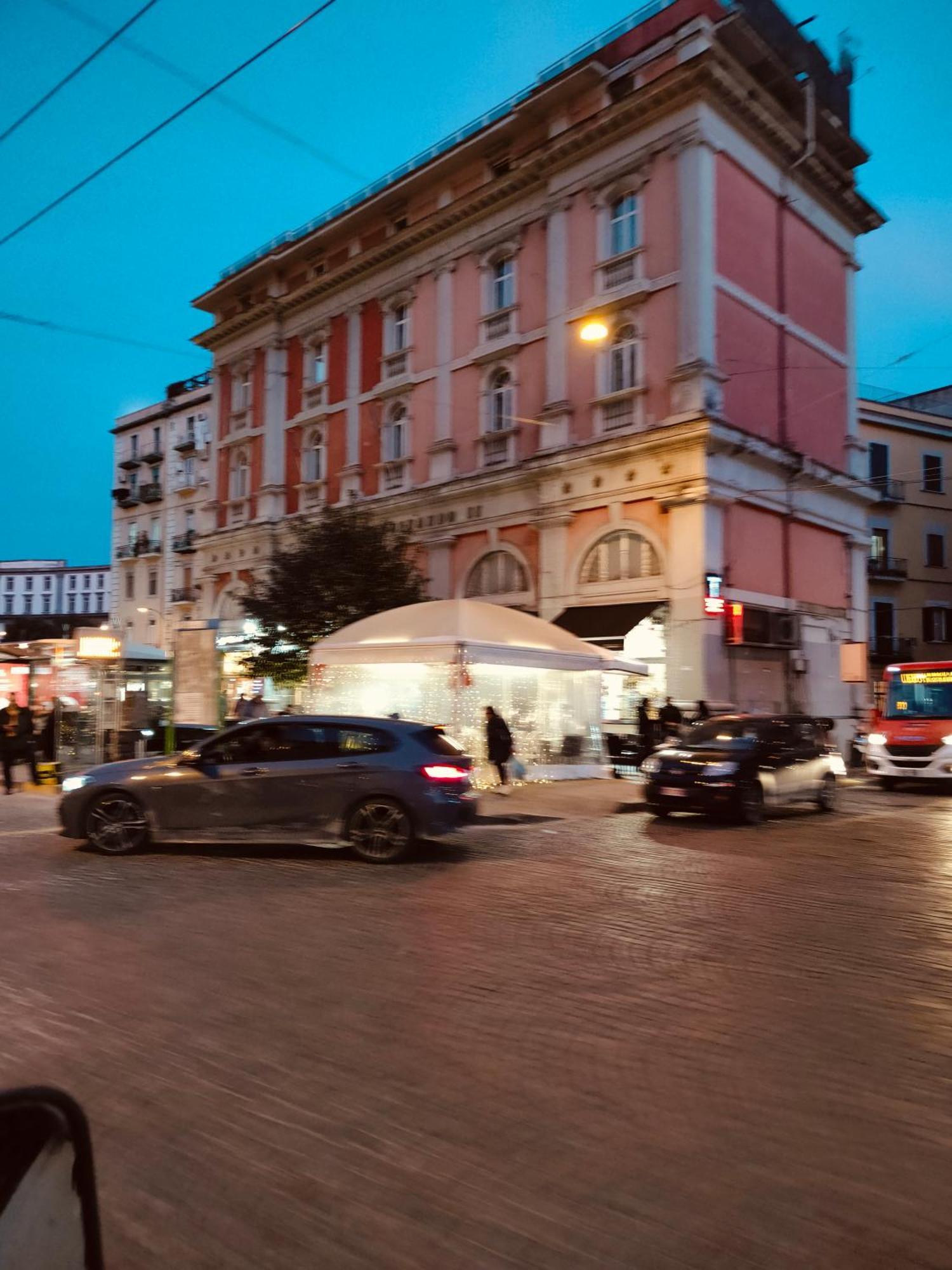 Apartment Giovy's House - Centro Naples