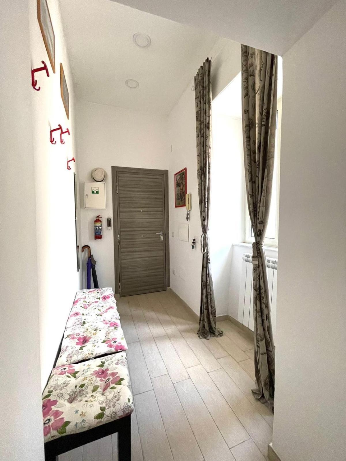 Ginevra's Apartment *