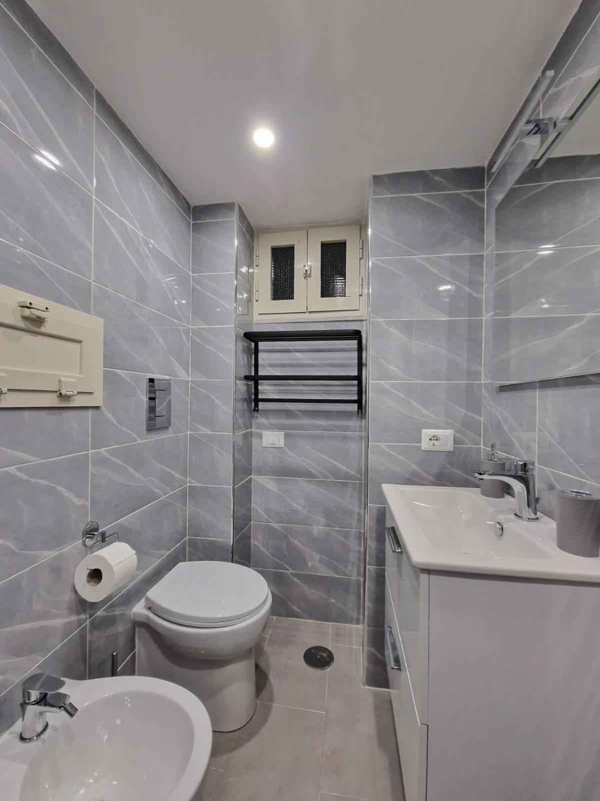 Bed & Breakfast House Angiolina Naples
