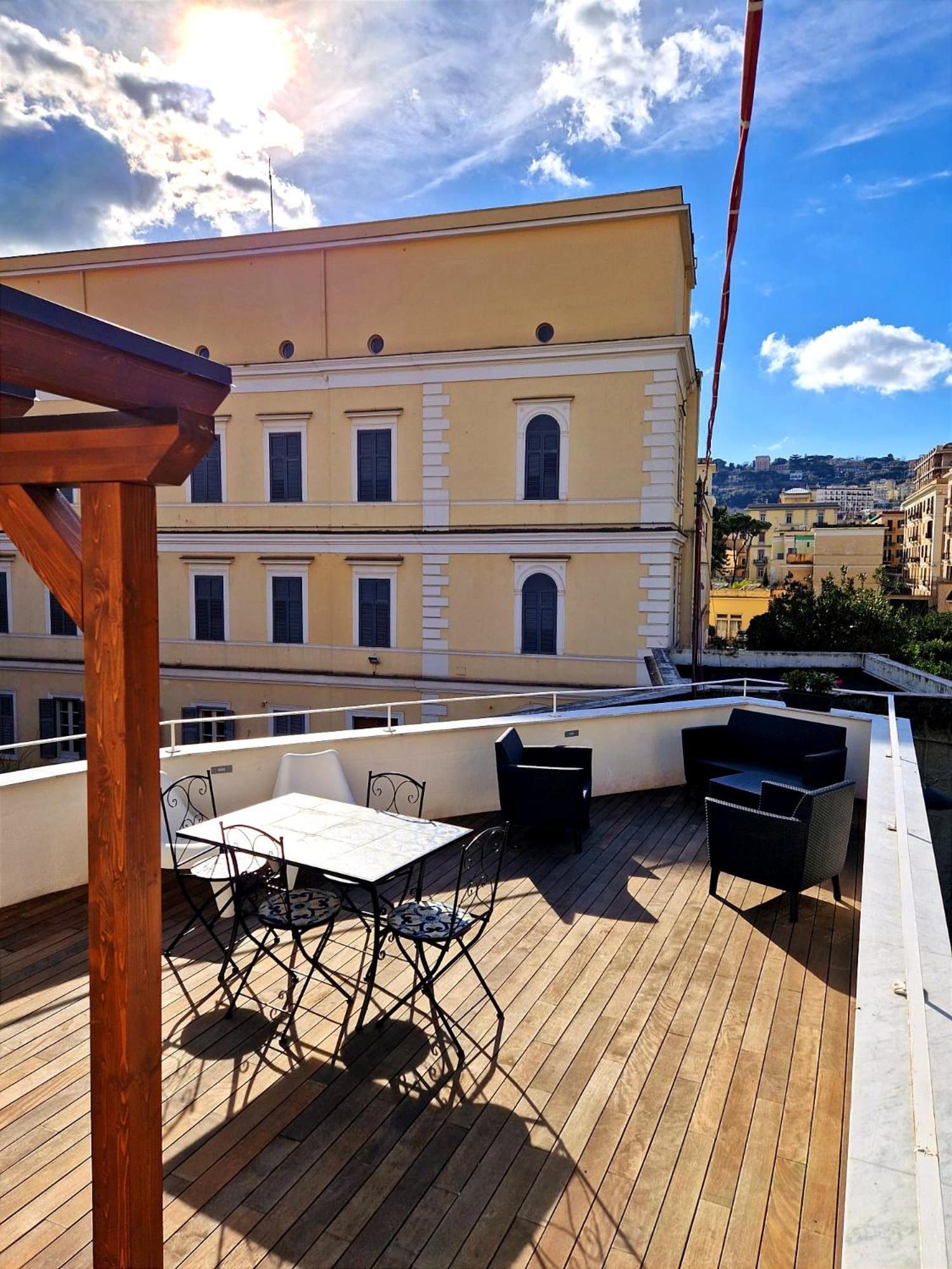 Domus Neapolis Happy * Naples