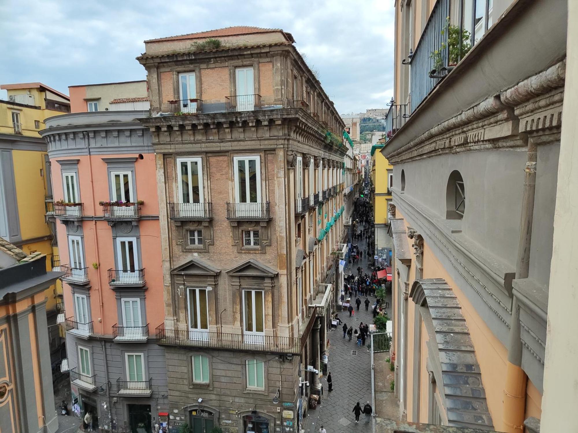 Deluxe Spaccanapoli Naples