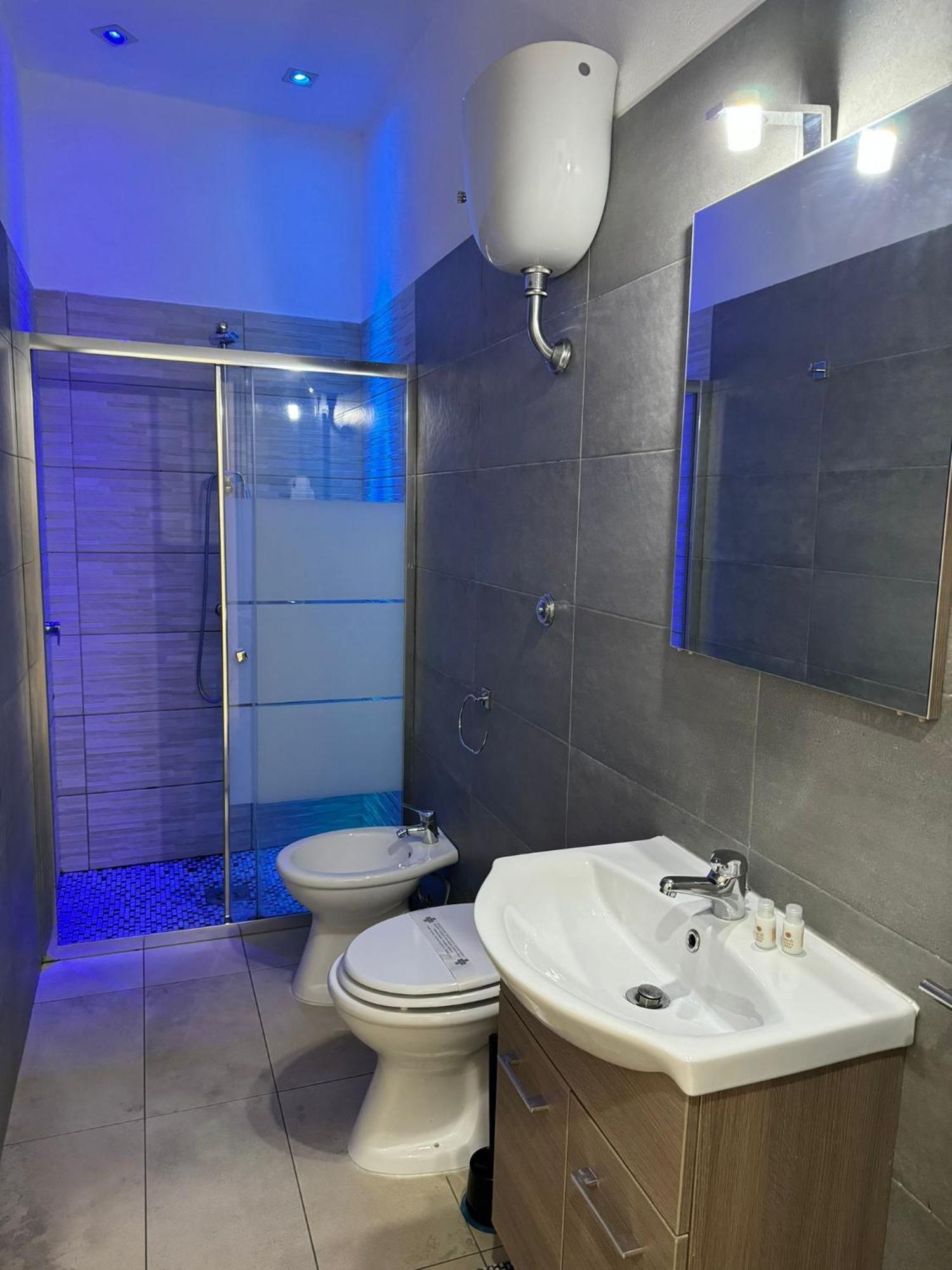 Apartment Toledo Terminal Center Naples