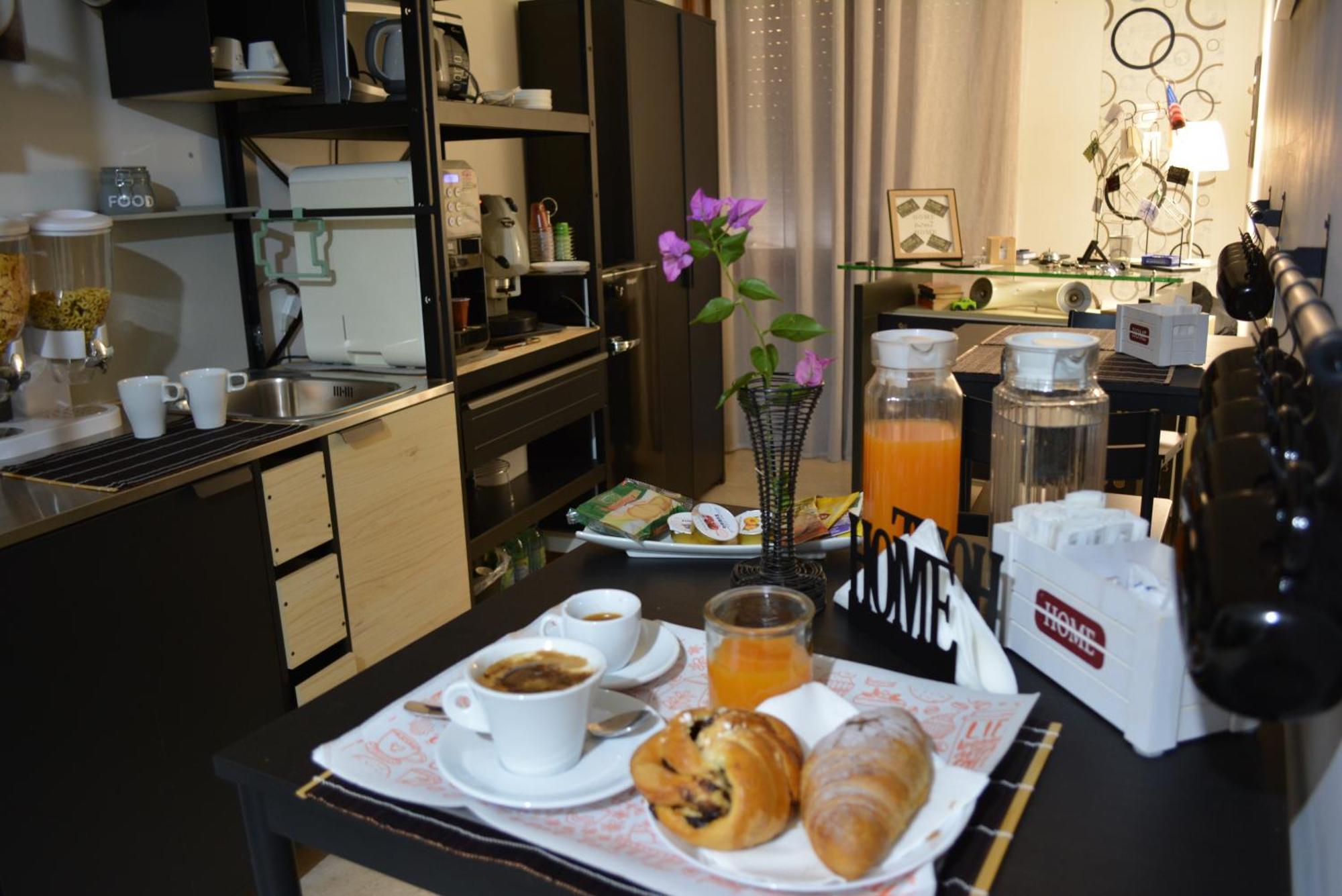 Mario's House Bed & Breakfast *