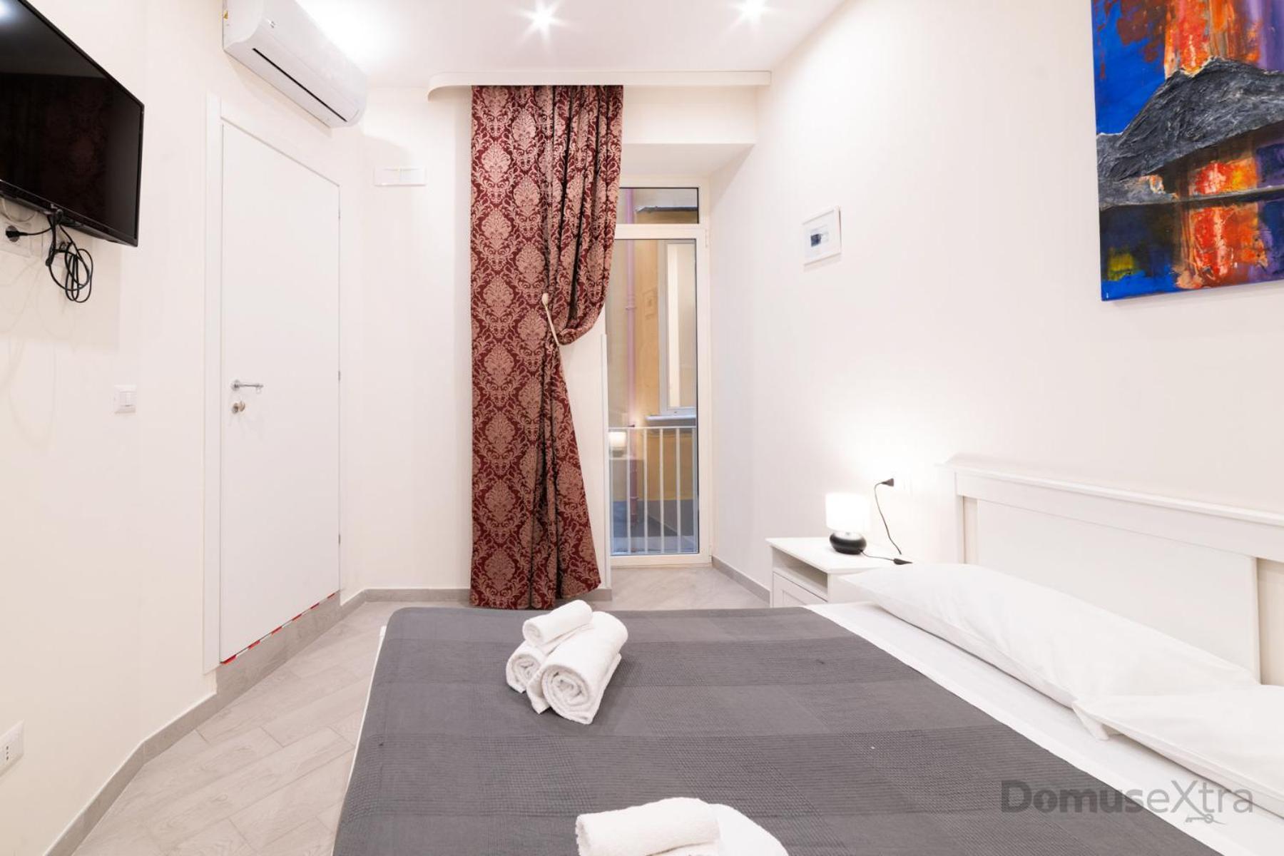 Apartment Dimora Sergente Maggiore By Domusextra Naples