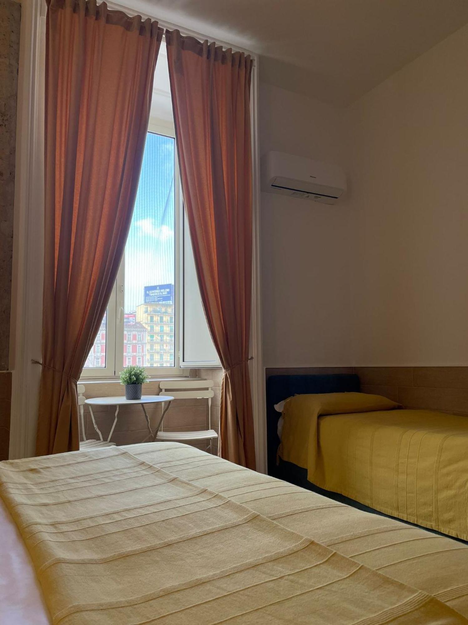 H22 Naples
