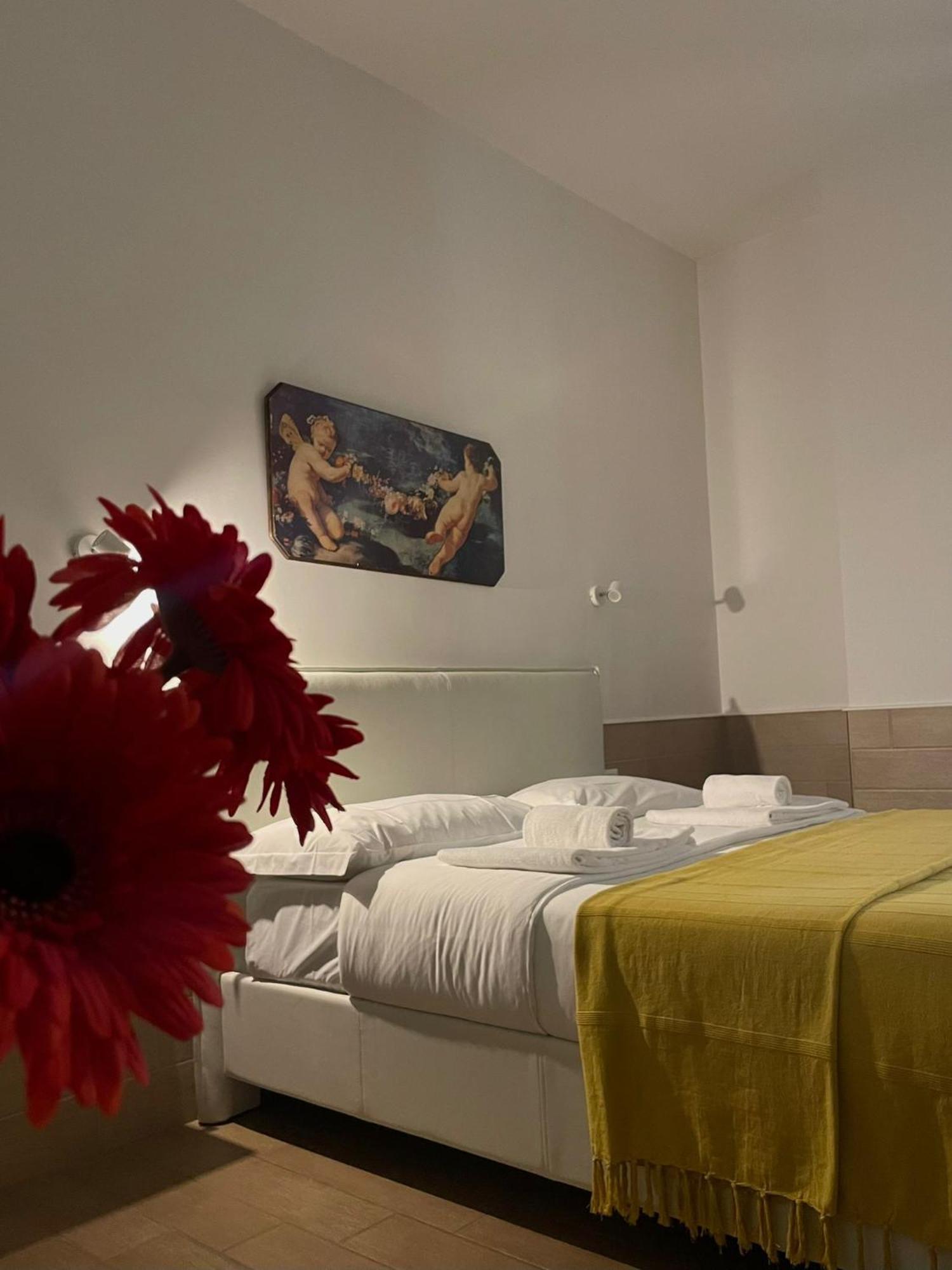 H22 Hotel