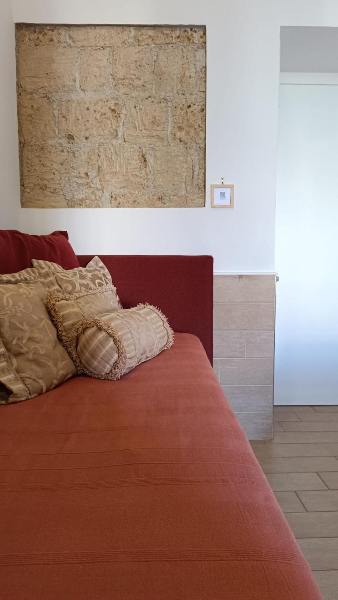 Hotel H22 3*