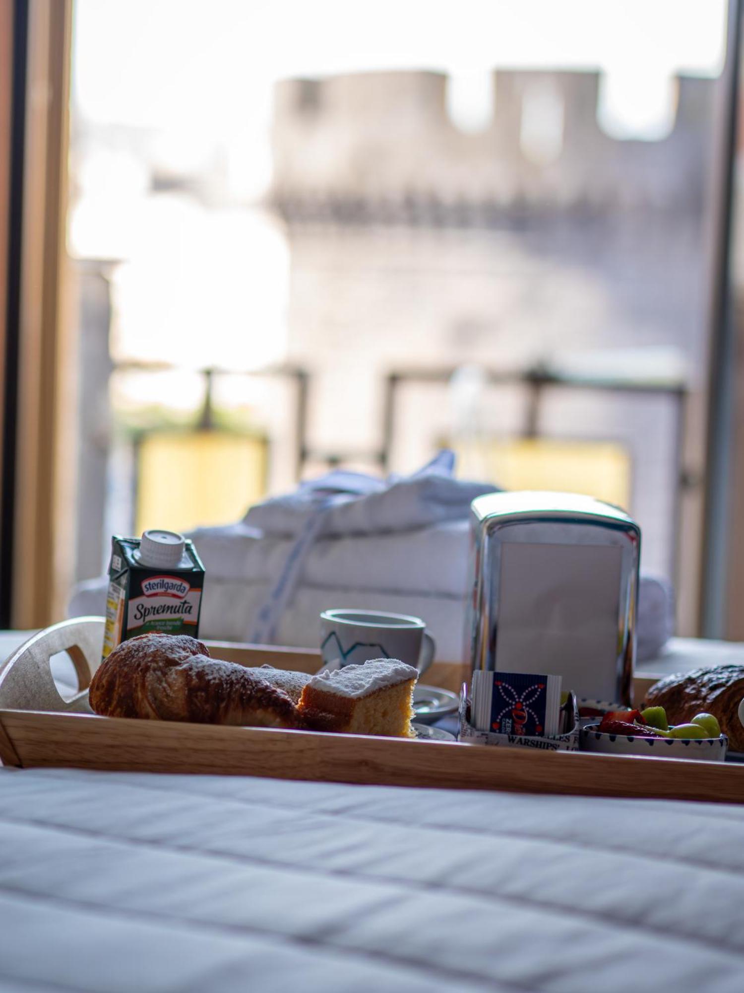 Happy In Bed & Breakfast Naples