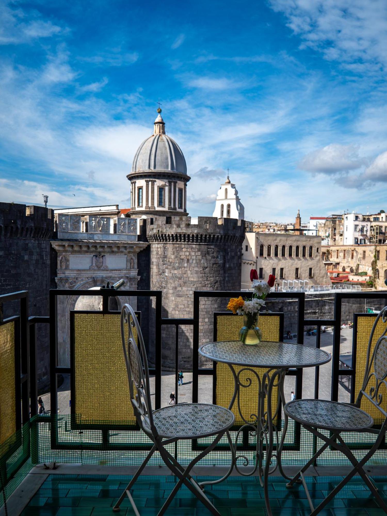 Bed & Breakfast Happy In Naples