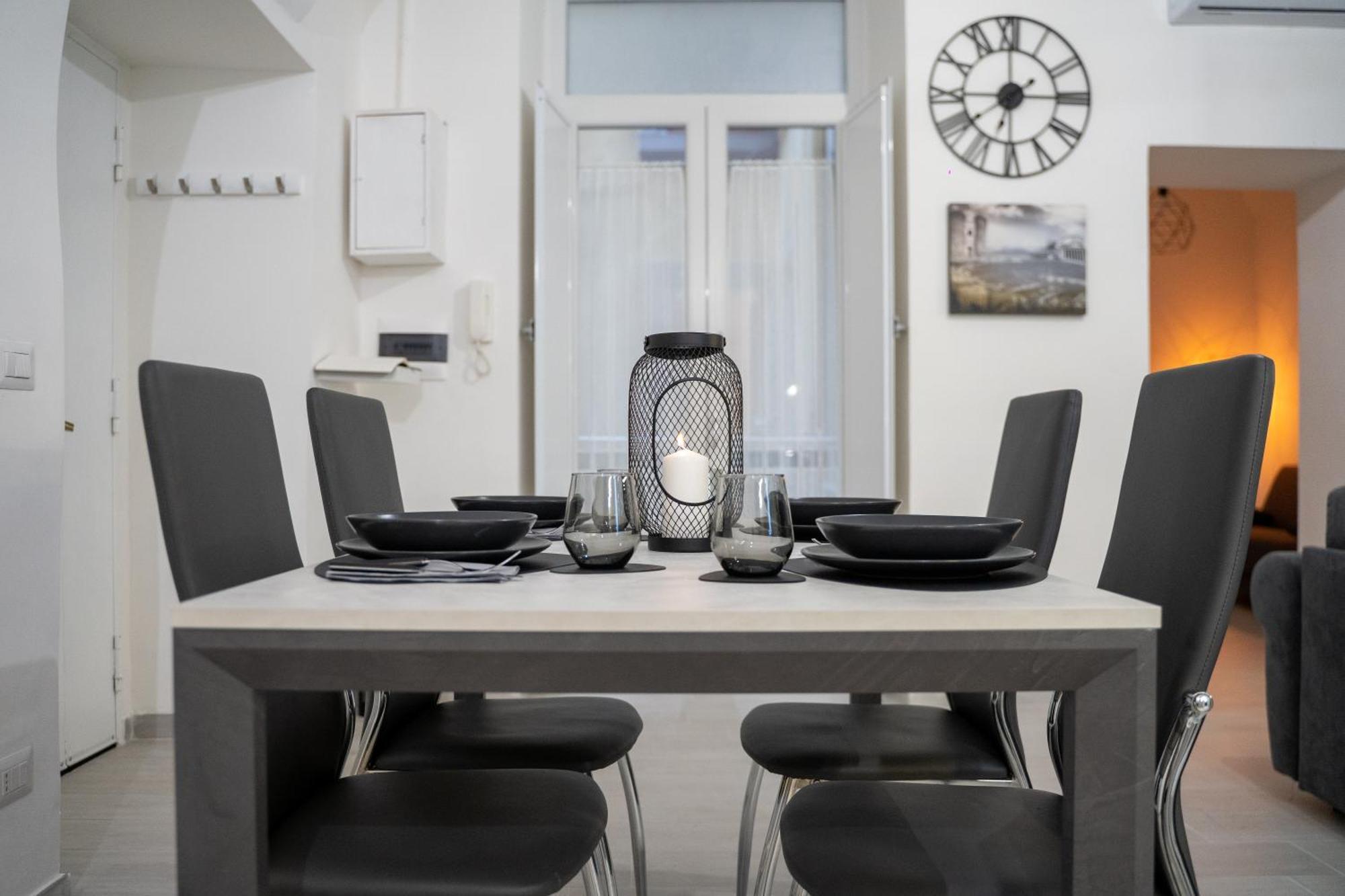Apartment Dietro Al Plebiscito Luxury