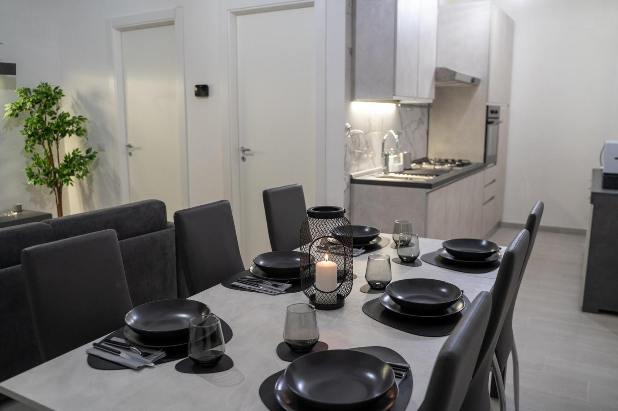 Apartment Dietro Al Plebiscito Luxury *