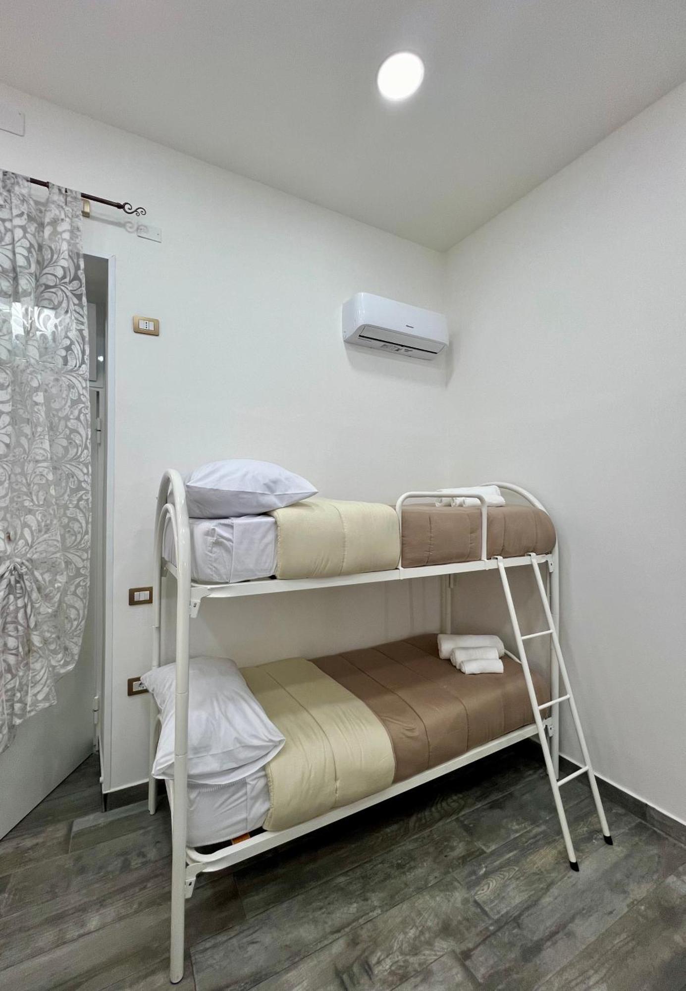 Luxury Catacombe *