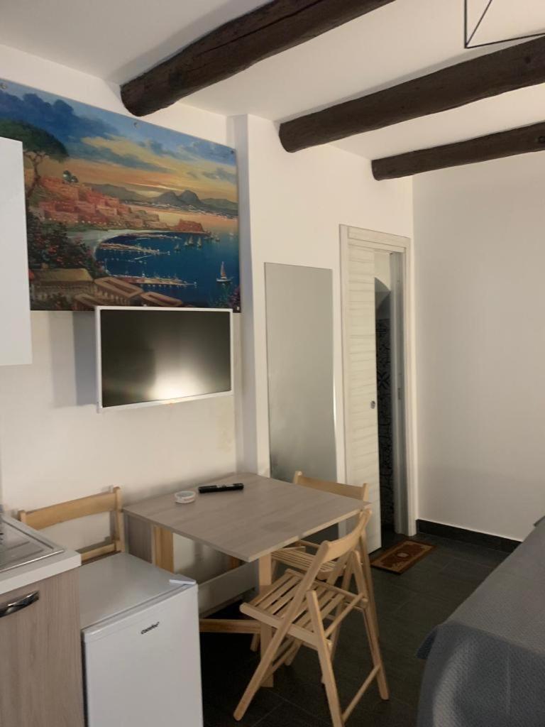 Viky House Chiaia Naples