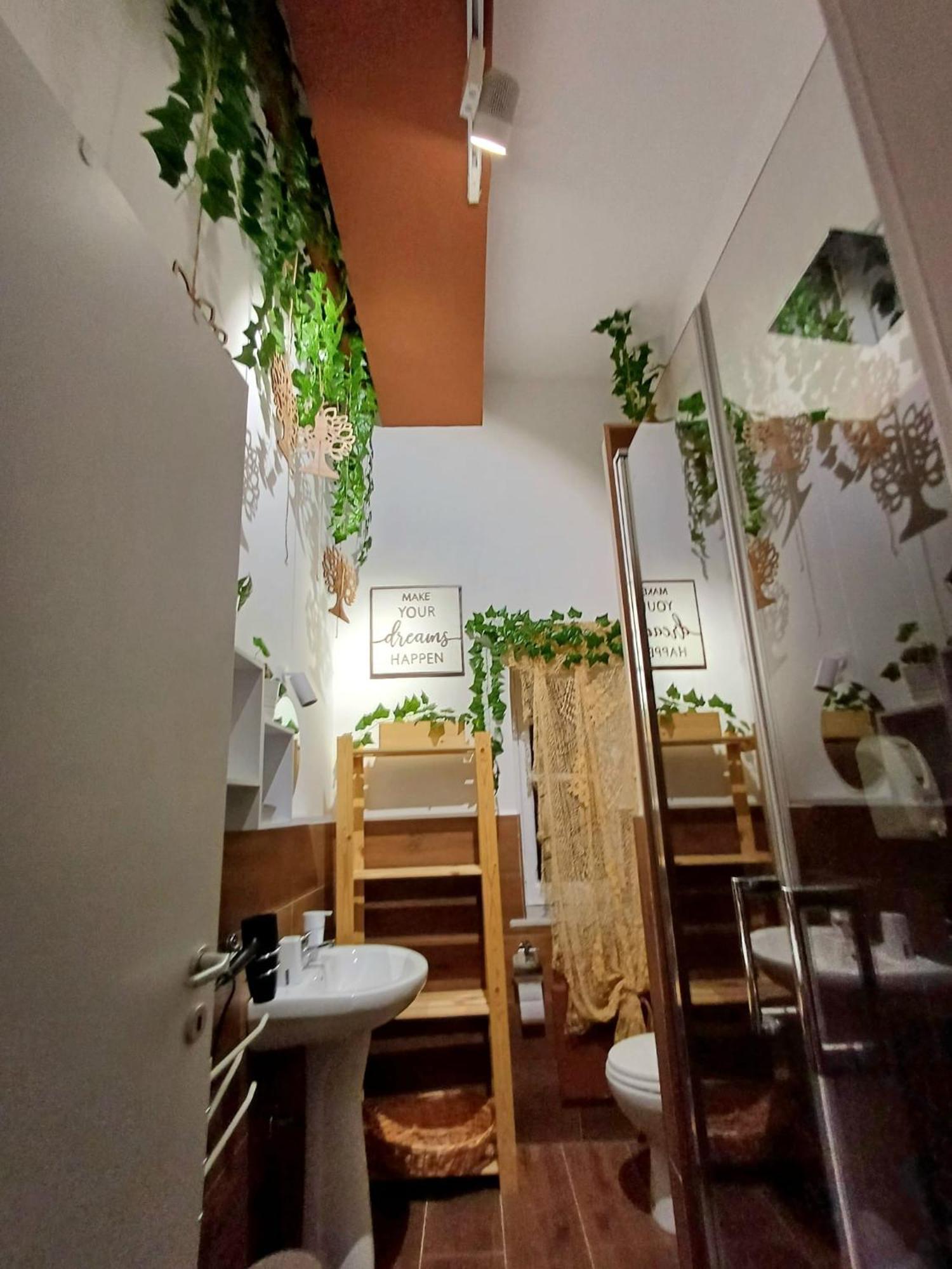 Giordano's Homestay Naples