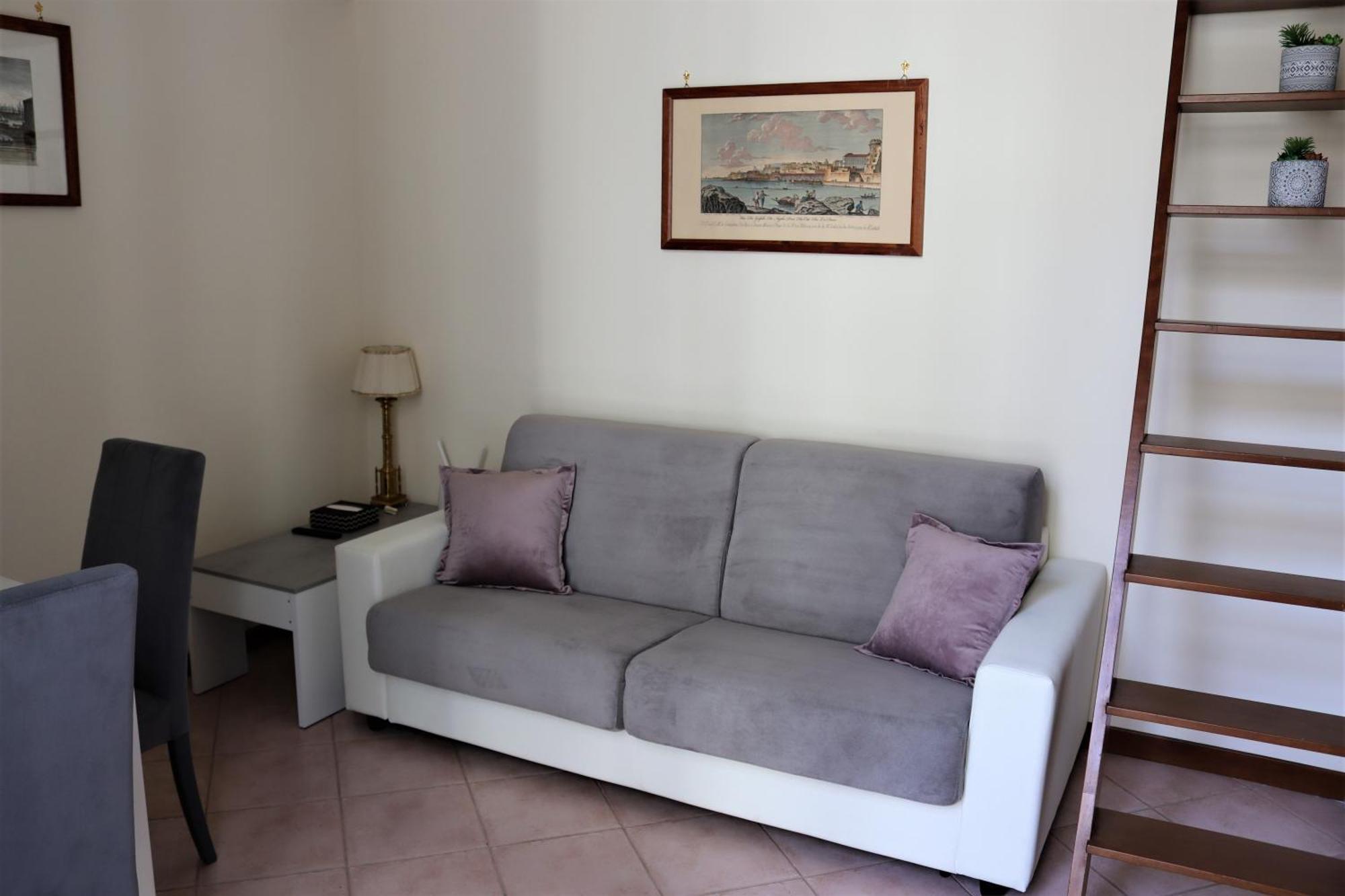 Apartment Domus Marisa A Posillipo Naples